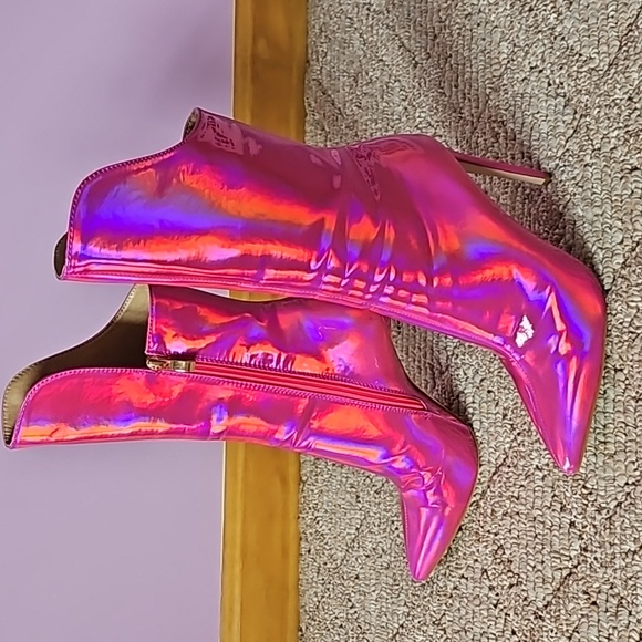 Holographic Pink Boots - Picture 3 of 3